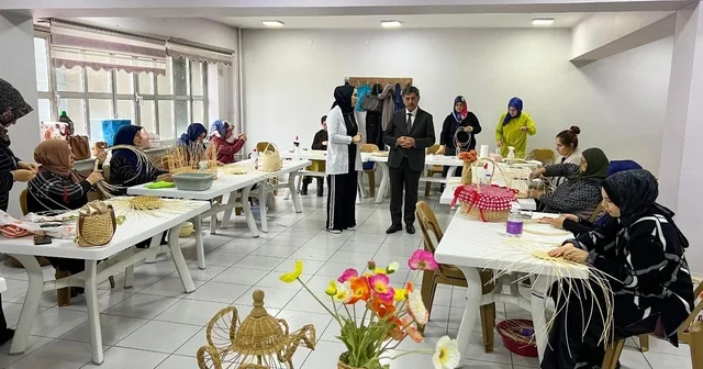 Başkan Aksun, ERMEK kurslarında incelemelerde bulundu Erzincan Haberleri