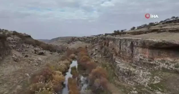 Diyarbakır Kocaköy’de 1 milyon yıllık buzul vadisi dronla görüntülendi