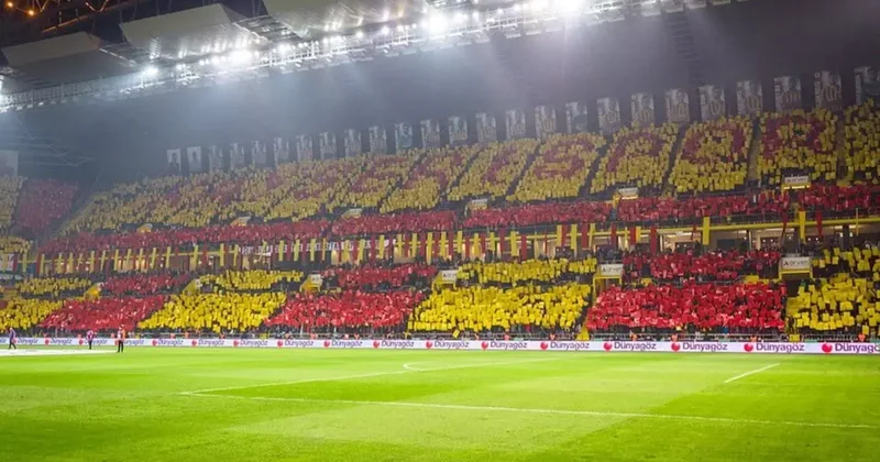 Kayserispor, hem Manchester United hem de Manchester City den transfer yaptı