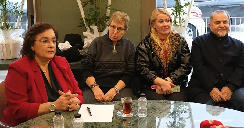 CHP’li Karaca ve T24 yazarı Çiğdem Toker, Denizli’de okurlarıyla buluştu