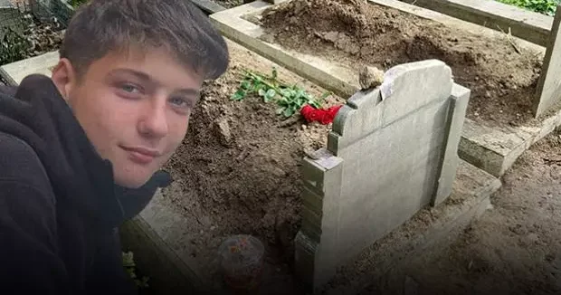 İstanbul haberleri Güngören de öldürülen Atlas ın kabrine kırmızı güller ve şeker bırakıldı 17 Ocak 2026