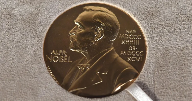 Nobel Komitesi, Machado nun ödülünü Trump a vermesinin kazananı değiştirmeyeceğini bildirdi