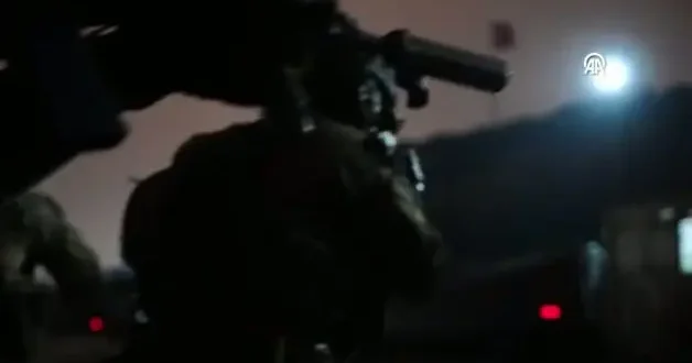 MSB, SAT komandolarının rehine kurtarma eğitimine ilişkin görüntüleri paylaştı