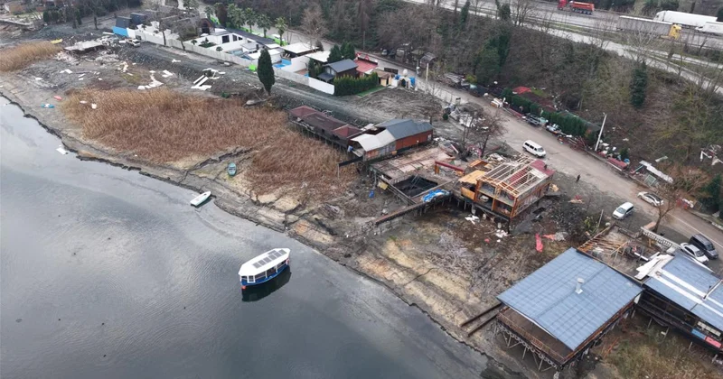 Sapanca Gölü kıyısındaki kaçak yapılar yıkılacak
