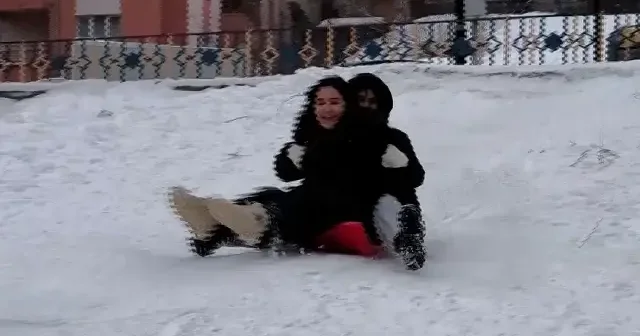 Karne tatili Sivas’ta kar eğlencesine dönüştü VİDEO İZLE