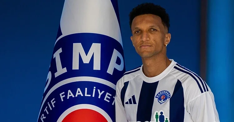 Kasımpaşa, Rodrigo Becao transferini resmen açıkladı!