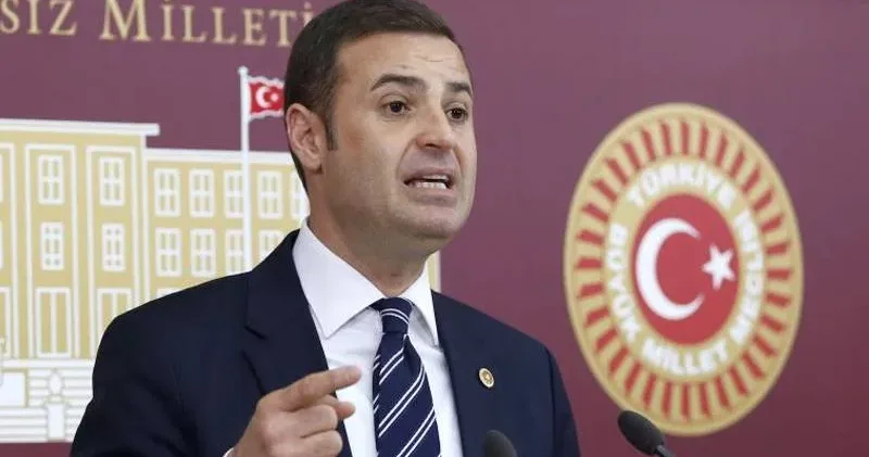 AKP ye geçeceği iddia edilmişti Balıkesir Büyükşehir Belediye Başkanı Ahmet Akın: Mensubu olduğum parti CHP dir
