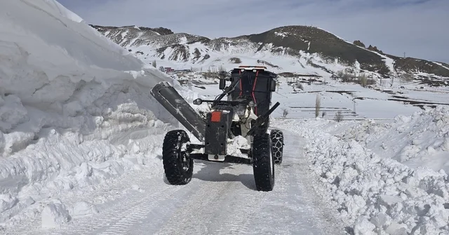 Son yılların en yoğun kar yağışını alan Iğdır da karla mücadele aralıksız sürüyor Iğdır Haberleri