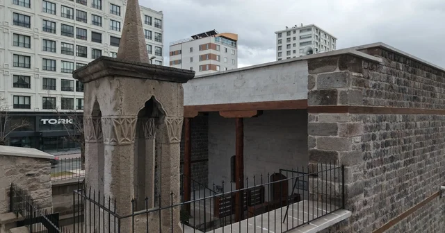 4 asırlık camide ilk teravih heyecanı Kayseri Haberleri