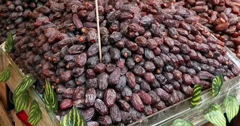 Açıkta satılan, buzdolabında saklanan hurmada, kanserojen aflatoksin riski