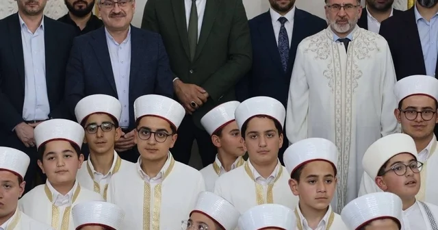 Aşkale de 25 genç hafız icazetini aldı Erzurum Haberleri