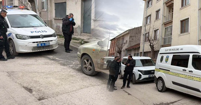 11 yaşındaki çocuk pencereden aşağı düştü!