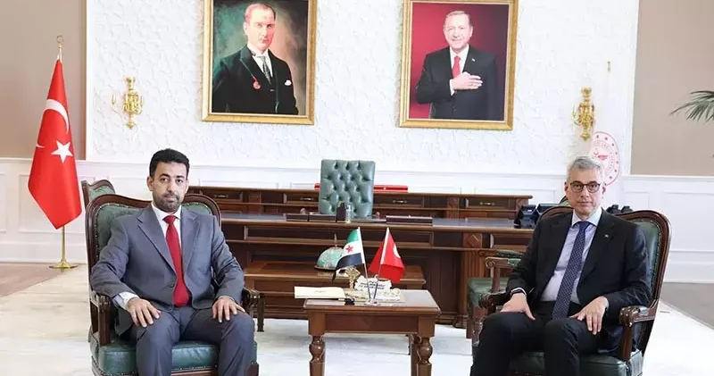 Sağlık Bakanı Memişoğlu, Suriyeli mevkidaşıyla görüştü