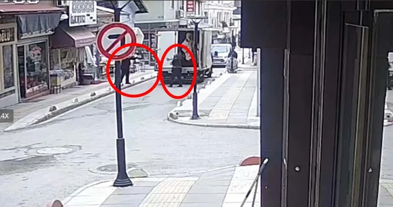 Elazığ da tartışma kanlı bitti: Tabancayla vurup yerde tekmeledi