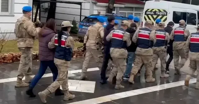 Yasa dışı bahis ve nitelikli dolandırıcılığa yönelik operasyonlarda 86 şüpheli yakalandı VİDEO İZLE