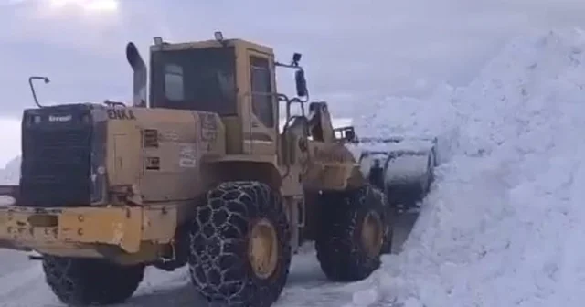 Bitlis te yol açma ve genişletme çalışmaları sürüyor Bitlis Haberleri