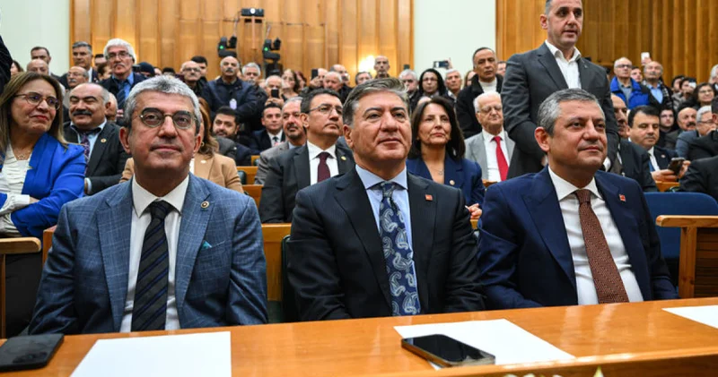 Son dakika: CHP li Murat Emir ve Gökhan Günaydın ın dosyaları Meclis te Son dakika haberleri