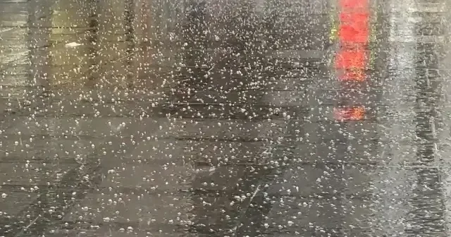 Kırşehir de sağanak ve dolu etkili oldu VİDEO İZLE