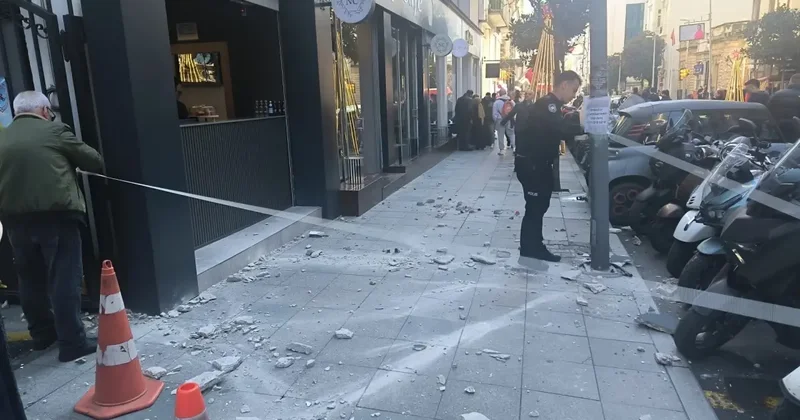 Nişantaşı nda Beton Parçaları Düşmesi: Çocuk Yaralandı