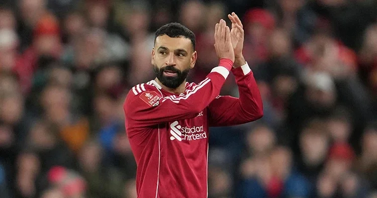 Premier Lig de futbolculara oruçlarını açma izni verilecek