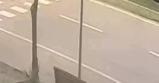 17 aylık bebeğe trafik canavarı böyle çarpmış Kaçan şüpheli polis ekiplerince yakalanırken ifadesinde Korkup, kaçtım dediği öne sürüldü Adana Haberleri