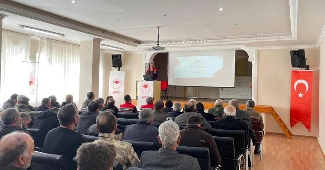 Kemaliye de üreticilere B Reçete Sistemi anlatıldı Erzincan Haberleri