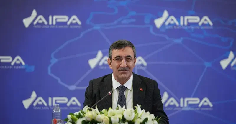 Cevdet Yılmaz: Kalkınma planımızın özünü, dijital ve yeşil dönüşüm oluşturuyor