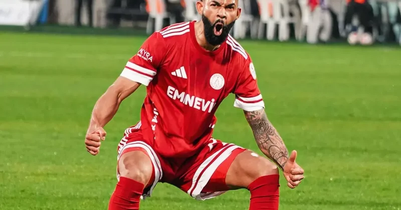 Küme düşmeye hiç niyetleri yok! Ümraniyespor, Boluspor u dörtledi