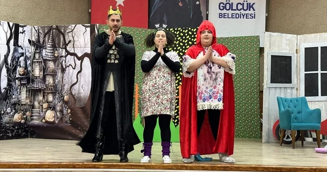 Gölcük te çocuklar tiyatroyla buluştu Kocaeli Haberleri