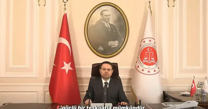 Bakan Gürlek: Adalet personelimizin özlük haklarını iyileştirmek için somut adımlar atacağız