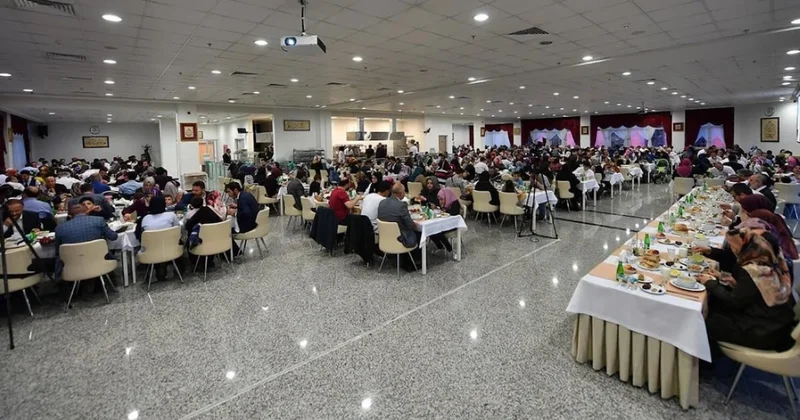 Diyanet fitrede halka cimri, kendine bonkör Sözcü Gazetesi