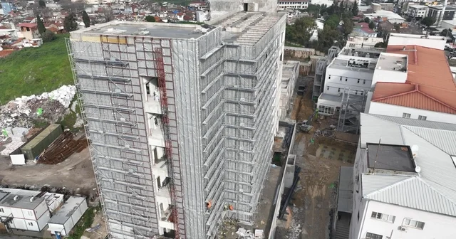 Eşrefpaşa Hastanesi nin yeni binasında sona doğru İzmir Haberleri