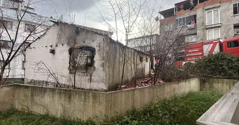 Gebze’de metruk evde yangın çıktı