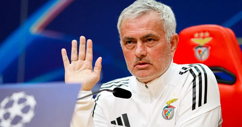 Mourinho yine rahat durmadı: Fenerbahçelileri kızdıran açıklama yaptı