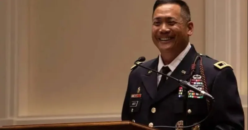 ABD li alkolik Tümgeneral, gizli savaş haritalarını trende unuttu Sözcü Gazetesi