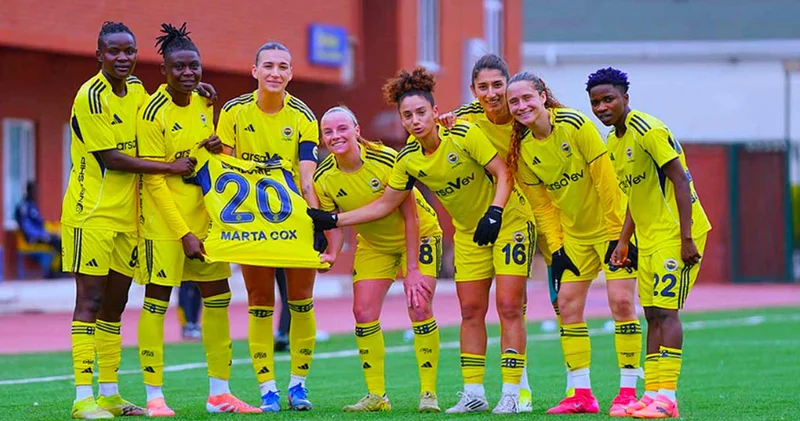 Trabzonspor Fenerbahçe maçı şifresiz yayınlanacak