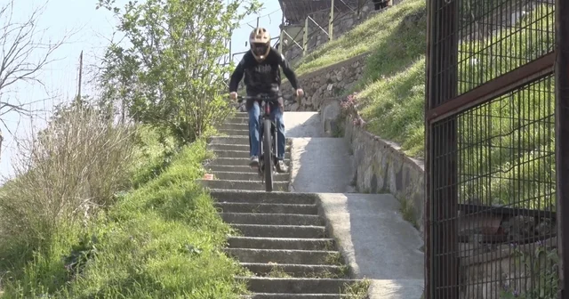 Adrenalin dolu anlar kask kamerasında...Bursalı genç Dünya Şampiyonası na hazırlanıyor Bursalı genç sporcu Almanya da Türkiye yi temsil edecek Bursalı genç sporcunun hedefi dünya kupasını almak Bursa Haberleri