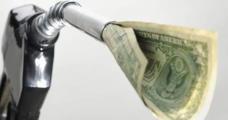 Akaryakıta gece yarısı zammı!