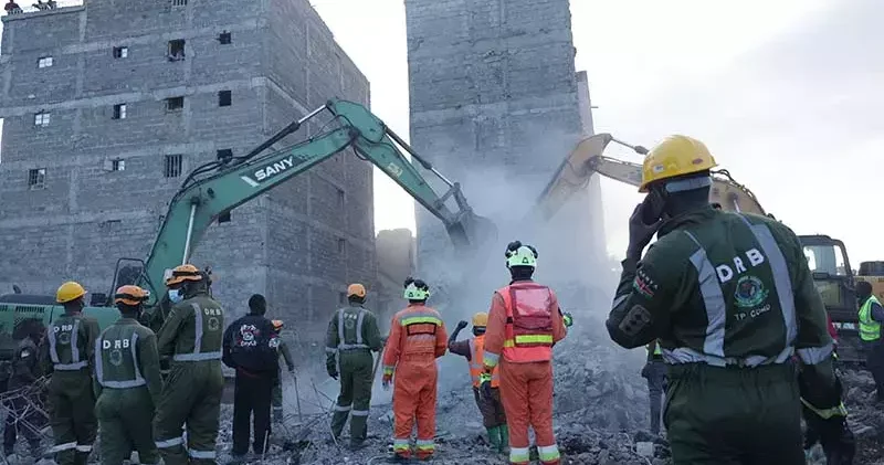 Kenya da bina çöktü: 4 ölü, 4 yaralı