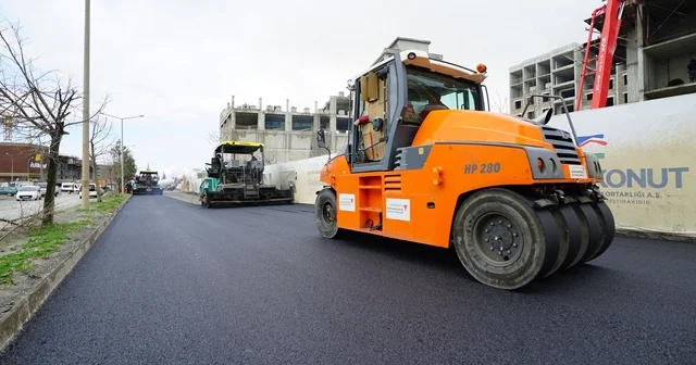 Büyükşehir, Dulkadiroğlu nda asfalt mesaisini sürdürüyor Kahramanmaraş Haberleri
