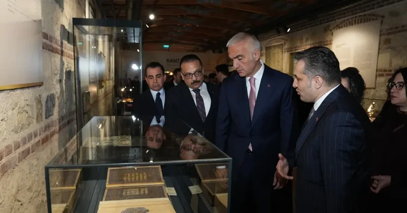 İki İznik çinisi yıllar sonra yeniden Türkiye de: Bizim olanları geri getirene kadar mücadelemiz sürecek