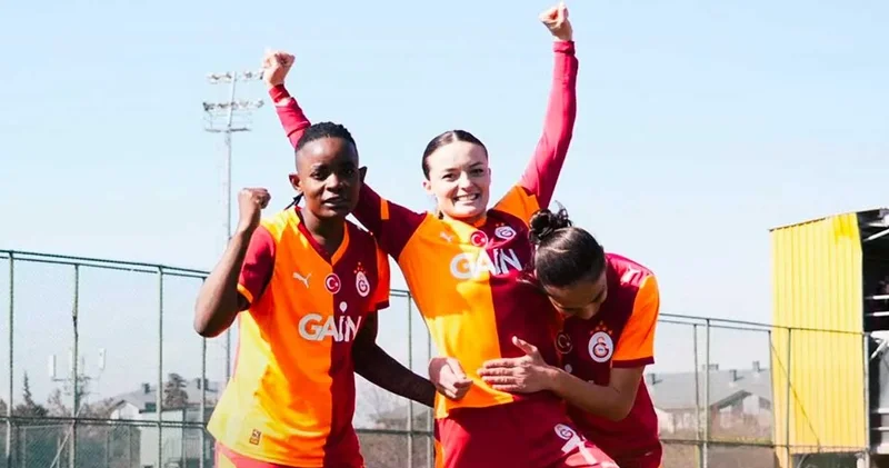 Galatasaray Fenerbahçe yi kovalıyor