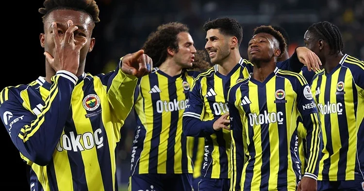 Kadıköy de Nene şov: Hat trick yaptı, Fenerbahçe tarihine geçti!