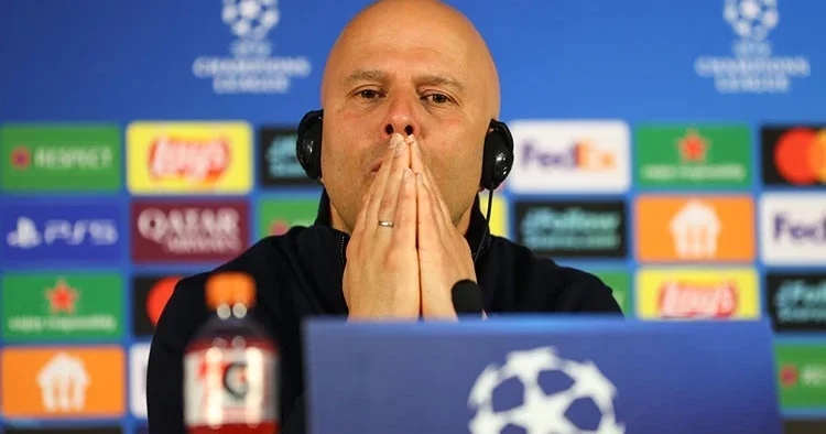 Arne Slot tan rövanş öncesi Galatasaray a övgü dolu sözler: Kolay olmadığını biliyoruz!