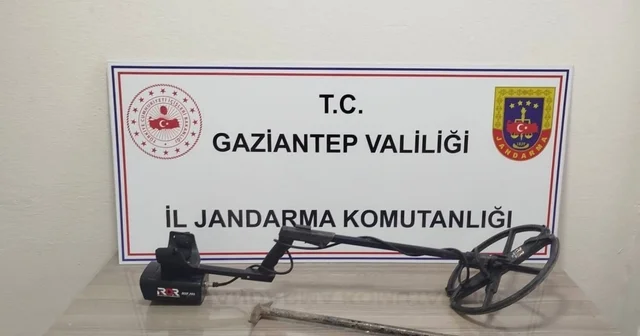 Define bulmak için kaçak kazı yapan 2 şahıs suçüstü yakalandı Gaziantep Haberleri