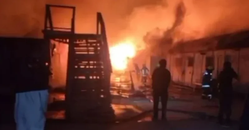 Her yerde savaş: 400 kişi yıkılan hastanede can verdi Sözcü Gazetesi