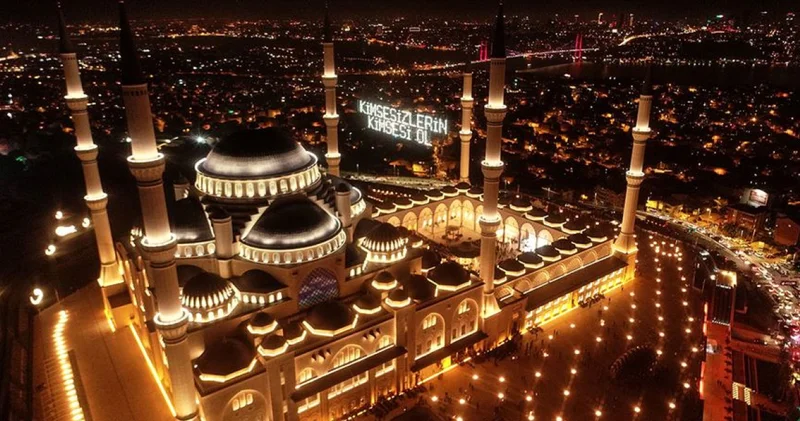 Kadir Gecesi Çekilecek Salavatlar 2026: Kadir Gecesi’nde hangi salavatlar getirilir ve Salavat ı Şerif nasıl okunur?