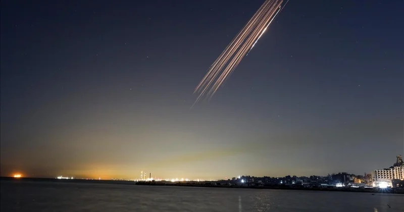 ABD üsleri Körfez için güvenlik mi risk mi?