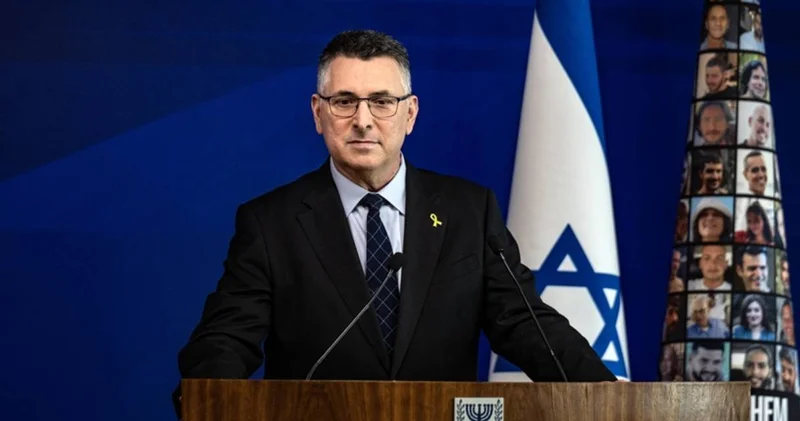 Tel Aviv’den tartışmalı Laricani çıkışı: Başına ödül konmuştu, biz bedavaya yaptık