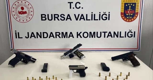 Bursa da ruhsatsız silahlar ele geçirildi Bursa Haberleri